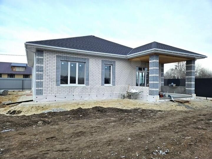 Коттедж 118 м² на участке 6,5 сот.