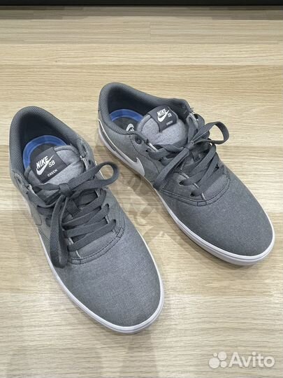 Nike Check Solar Canvas SB 9.5us