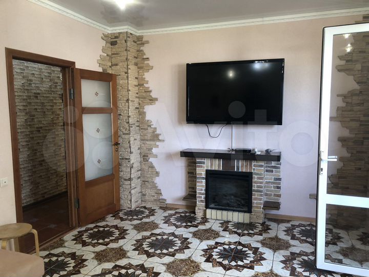 3-к. квартира, 70 м², 10/12 эт.