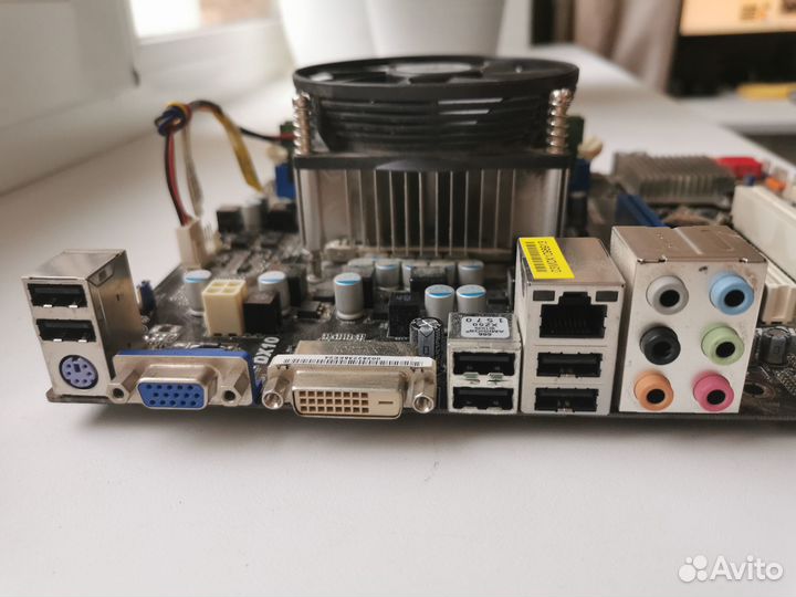 Материнская плата 1156 с процессором Intel I3 +озу