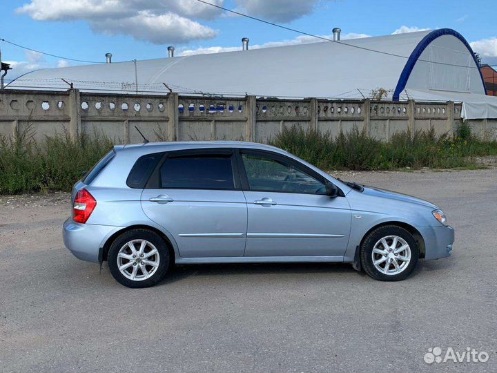 Kia Cerato, 2006