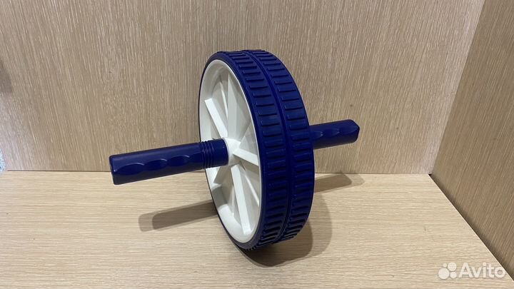 Ролик для пресса Torneo новый