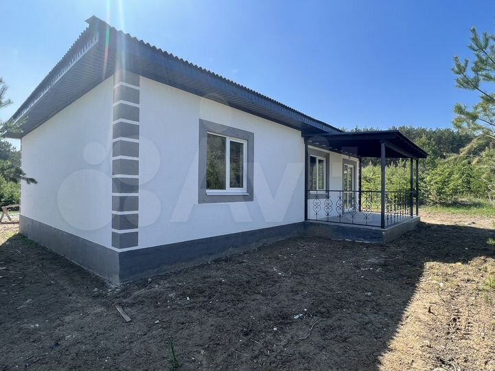 Коттедж 100 м² на участке 8 сот.