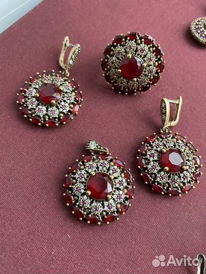 Серебряные серьги, кулоны, кольца