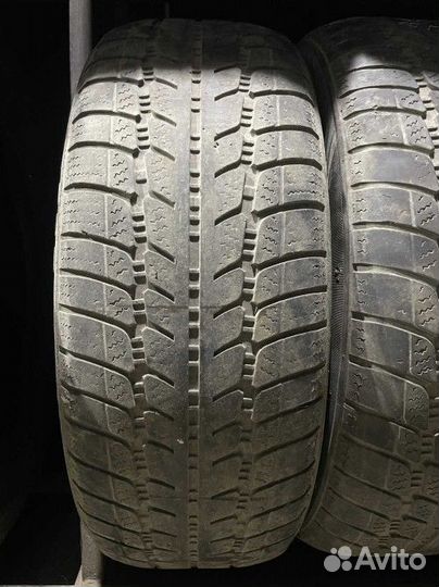 Sunny NW611 215/60 R17