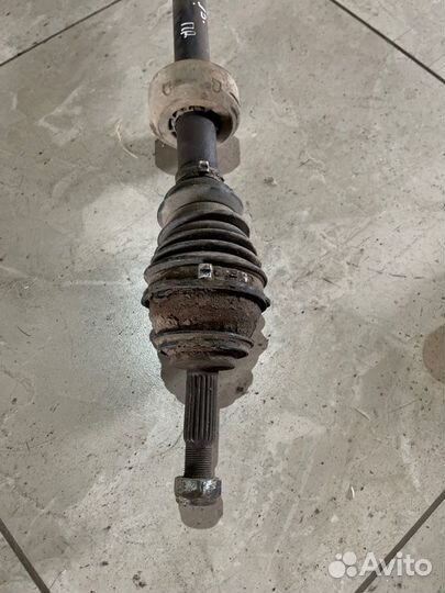 Привод передний Renault Logan 1.4 2004-2016