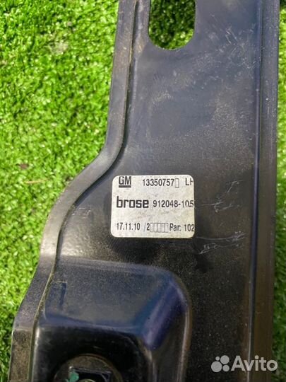 Стеклоподъемный механизм передний левый Opel Astra