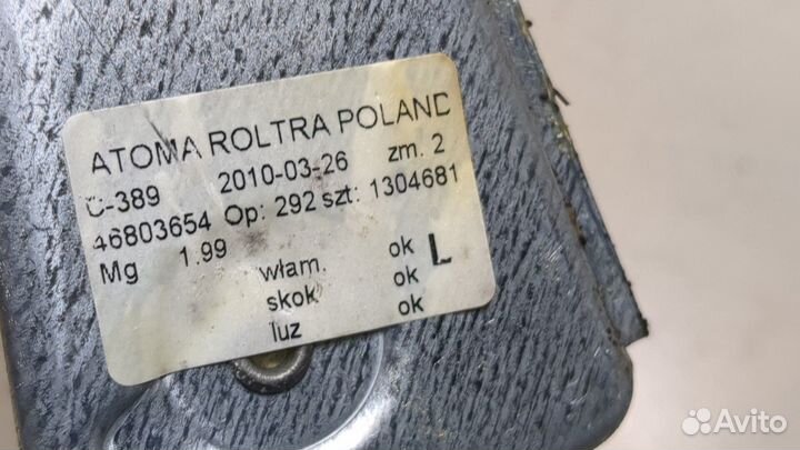 Стеклоподъемник механический Fiat Panda, 2010