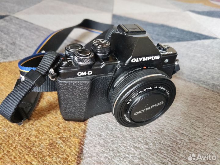 Olympus OM-D E-M10 Mark II kit