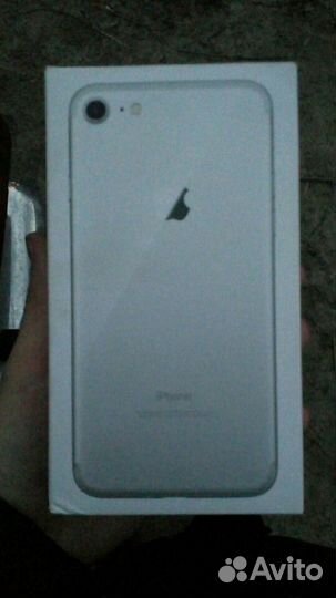 Коробки iPhone