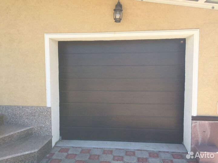 Подъемные ворота Херман Hermann 3м на 2,5м