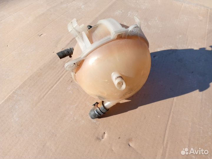 Расширительный бачок Volkswagen Tiguan 1 VAG