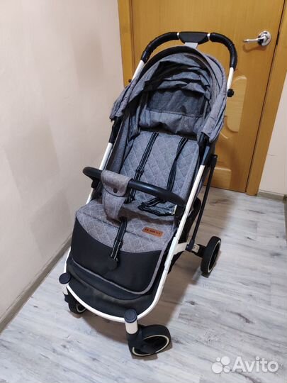 Прогулочная коляска бу