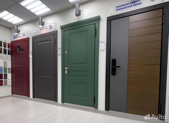 Дверь входная глухая