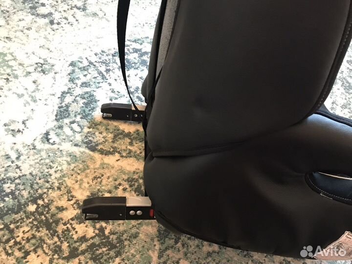 Детское авто кресло