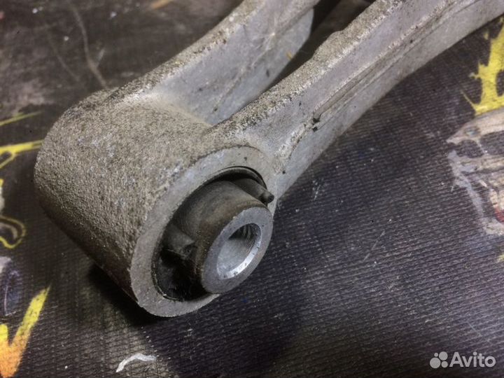 Рычаг поперечный задний левый Bmw 3 E46 sedan