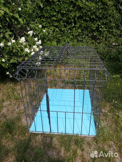 Продам клетку для собак