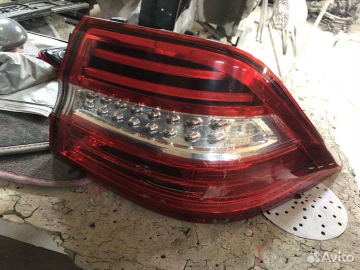 Оригинальные правые фонари ml w166