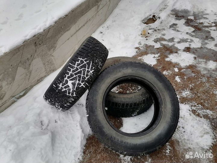 Pirelli Ice Zero 245/65 R17