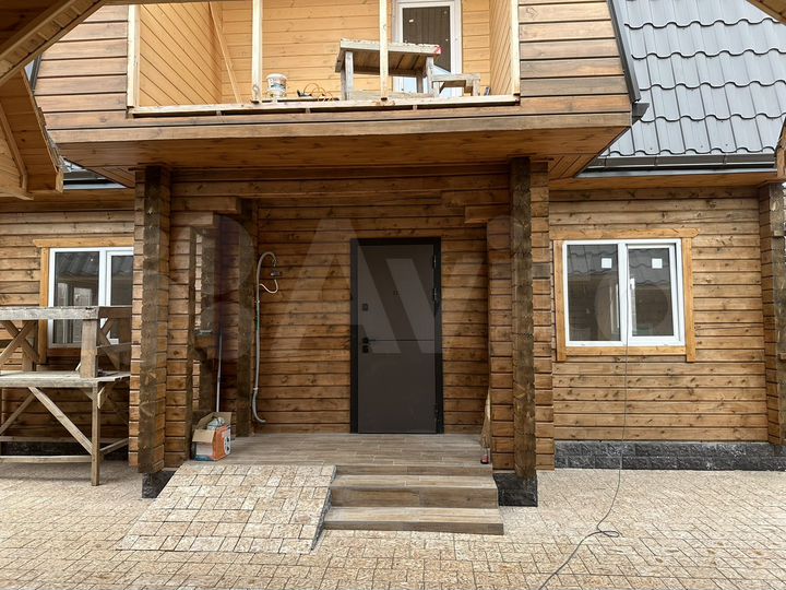 Дом 90 м² на участке 2,2 сот.