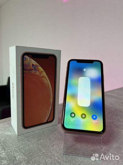 iPhone Xr, 128 ГБ