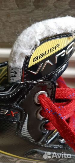 Детские хоккейные коньки bauer