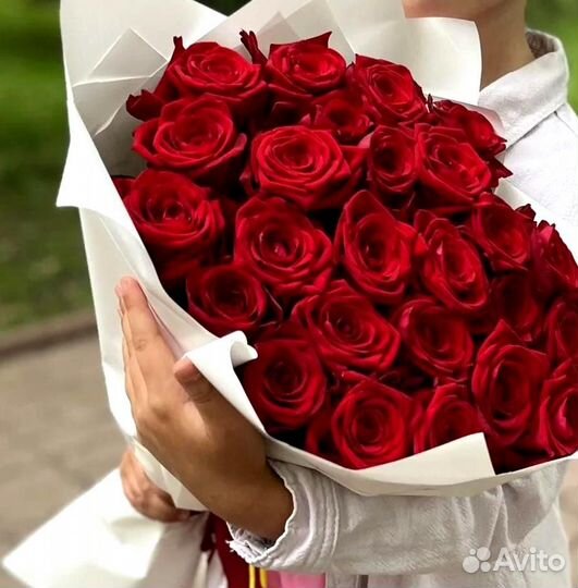 25 роз