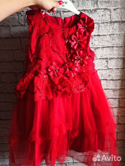 Платья праздничные для девочки