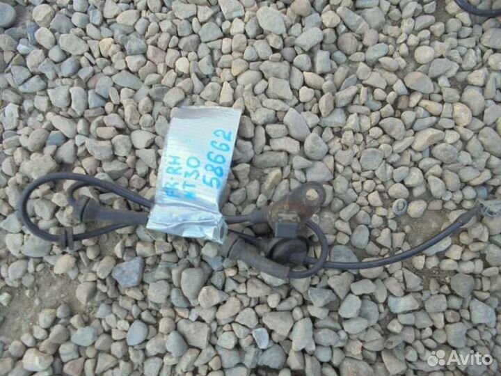 Датчик abs передний правый Nissan Xtrail NT30