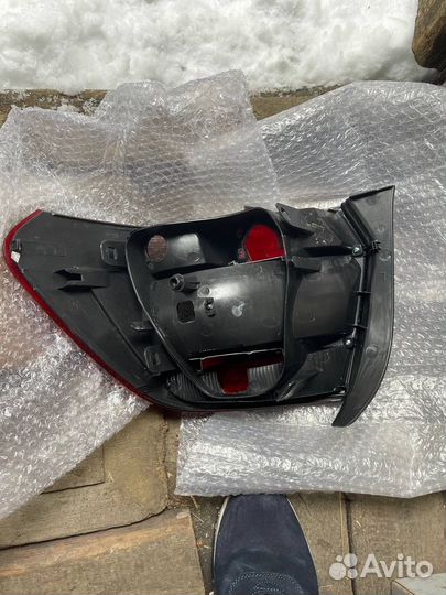 Фара volkswagen polo задняя