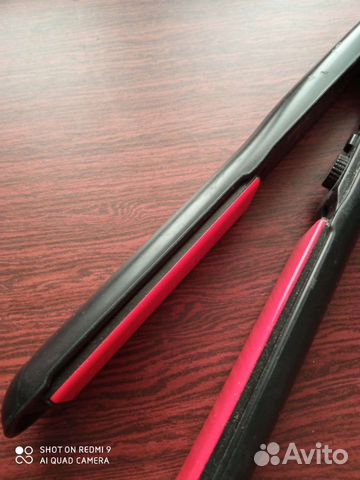 Плойка - утюжок, выпрямитель для волос