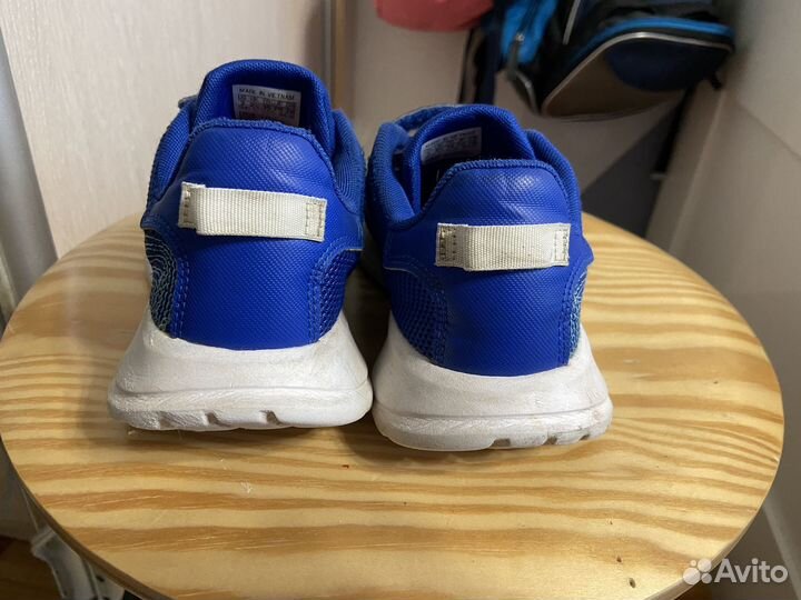 Кроссовки adidas