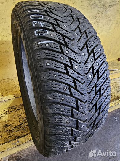 Nokian Tyres Hakkapeliitta 8 235/50 R18 101T