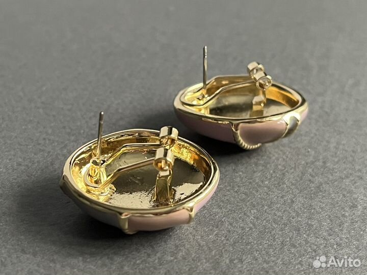 Крупные эффектные серьги