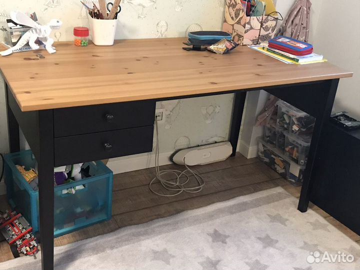 Письменный стол Икея