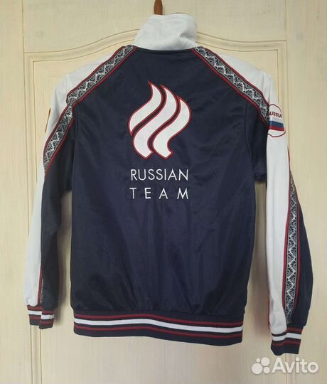 Спортивный костюм 140-146 см