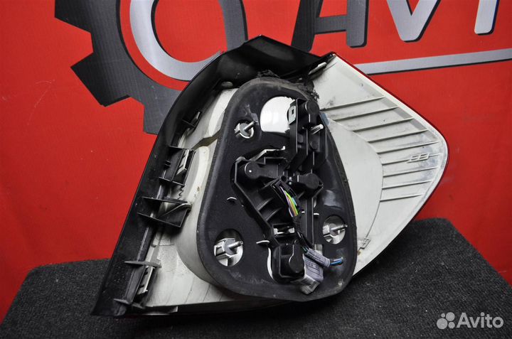 Фонарь задний левый BMW 1 series E87