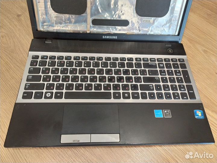 Ноутбук Samsung NP305V5A на запчасти