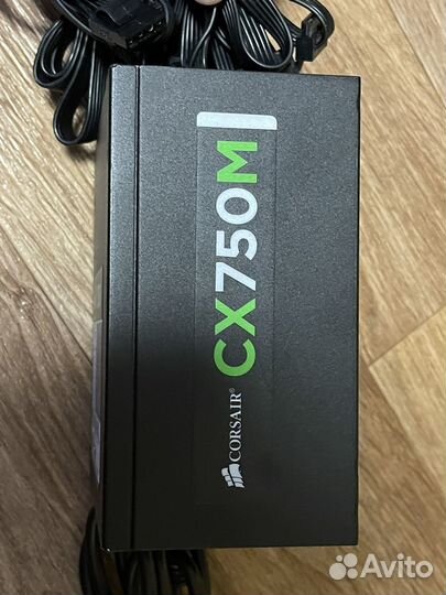 Блок питания corsair cx750M