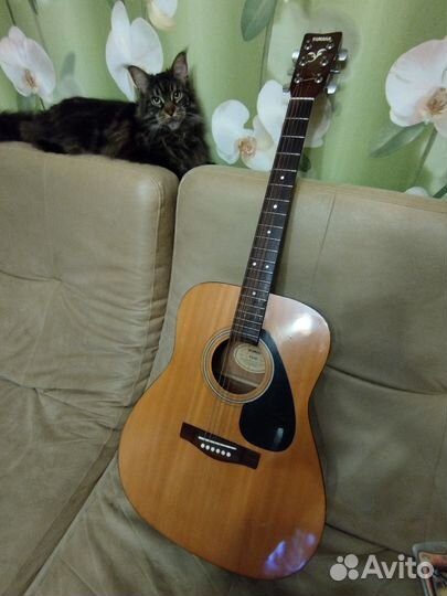 Продам гитару