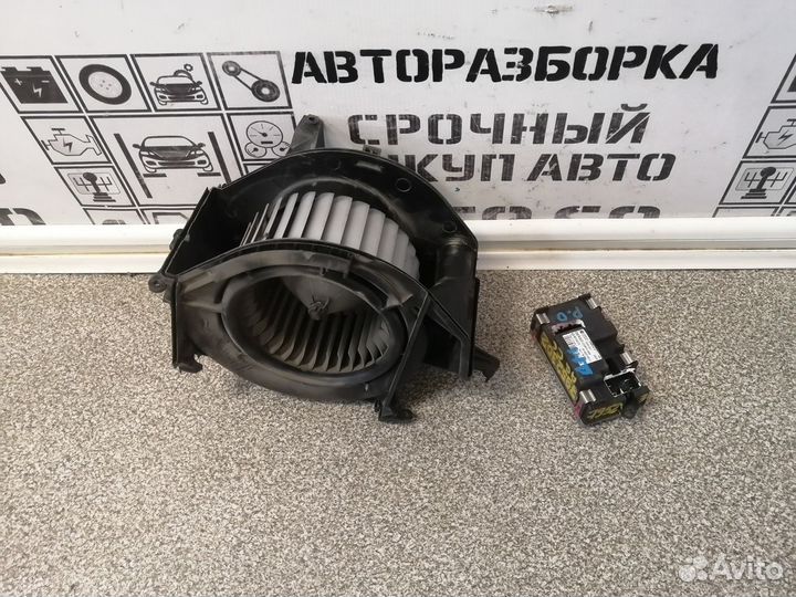 Моторчик отопителя для Audi A6 C6
