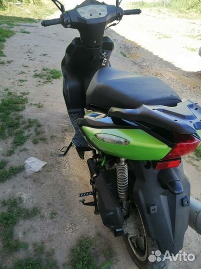 Скутер 50 куб