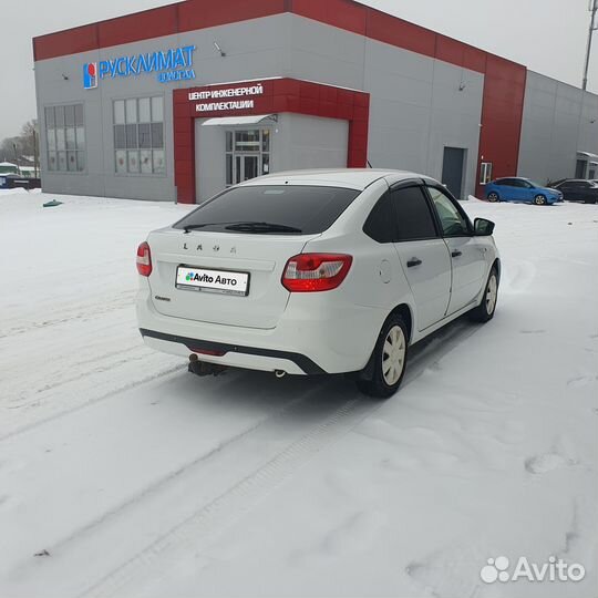 LADA Granta 1.6 МТ, 2019, 149 663 км