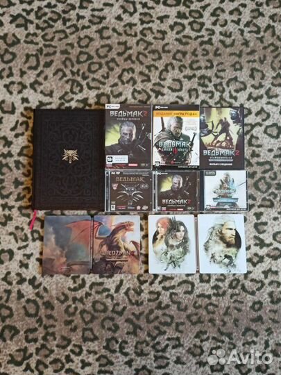 Ведьмак различный лут - стилбуки, диски и т.д