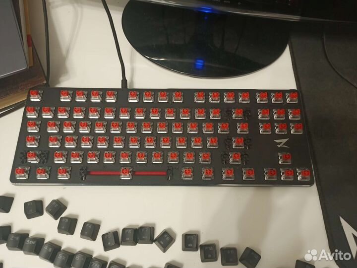 Механическая клавиатура zet gaming blade pro