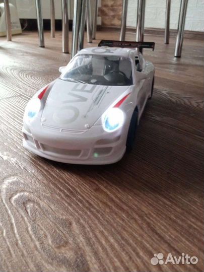 Машина на пульте управления