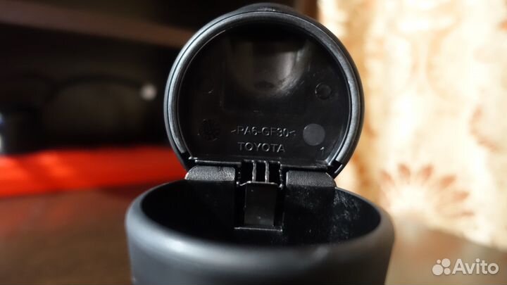 Пепельница для Toyota RAV4 2017-2018