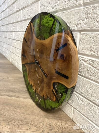 Часы настенные интерьерные