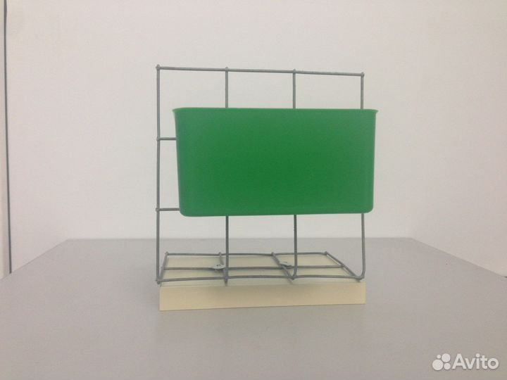 Поилка-кормушка