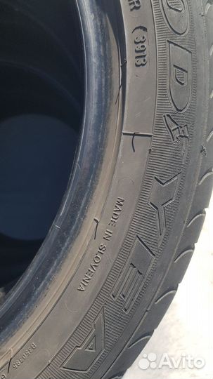 Goodyear EfficientGrip 215/50 R17